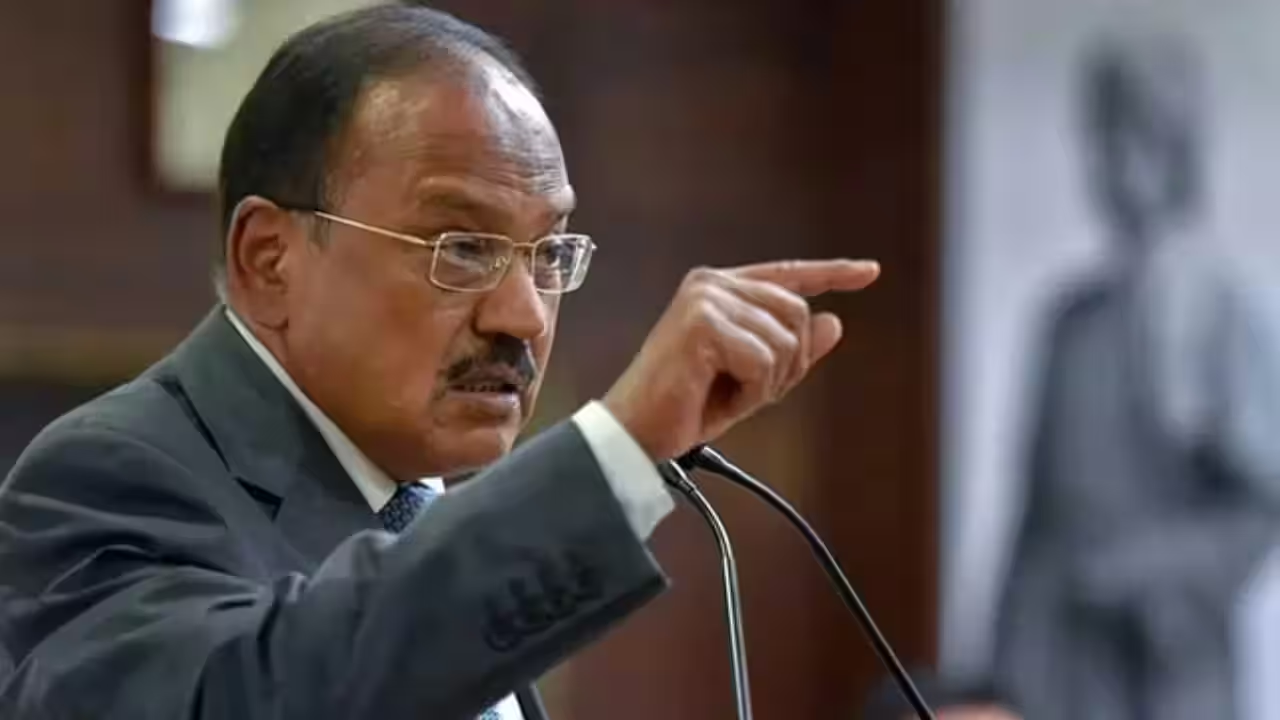 सहनशीलता को कमजोरी समझने की भूल न करे कोई: NSA डोभाल का कड़ा संदेश
